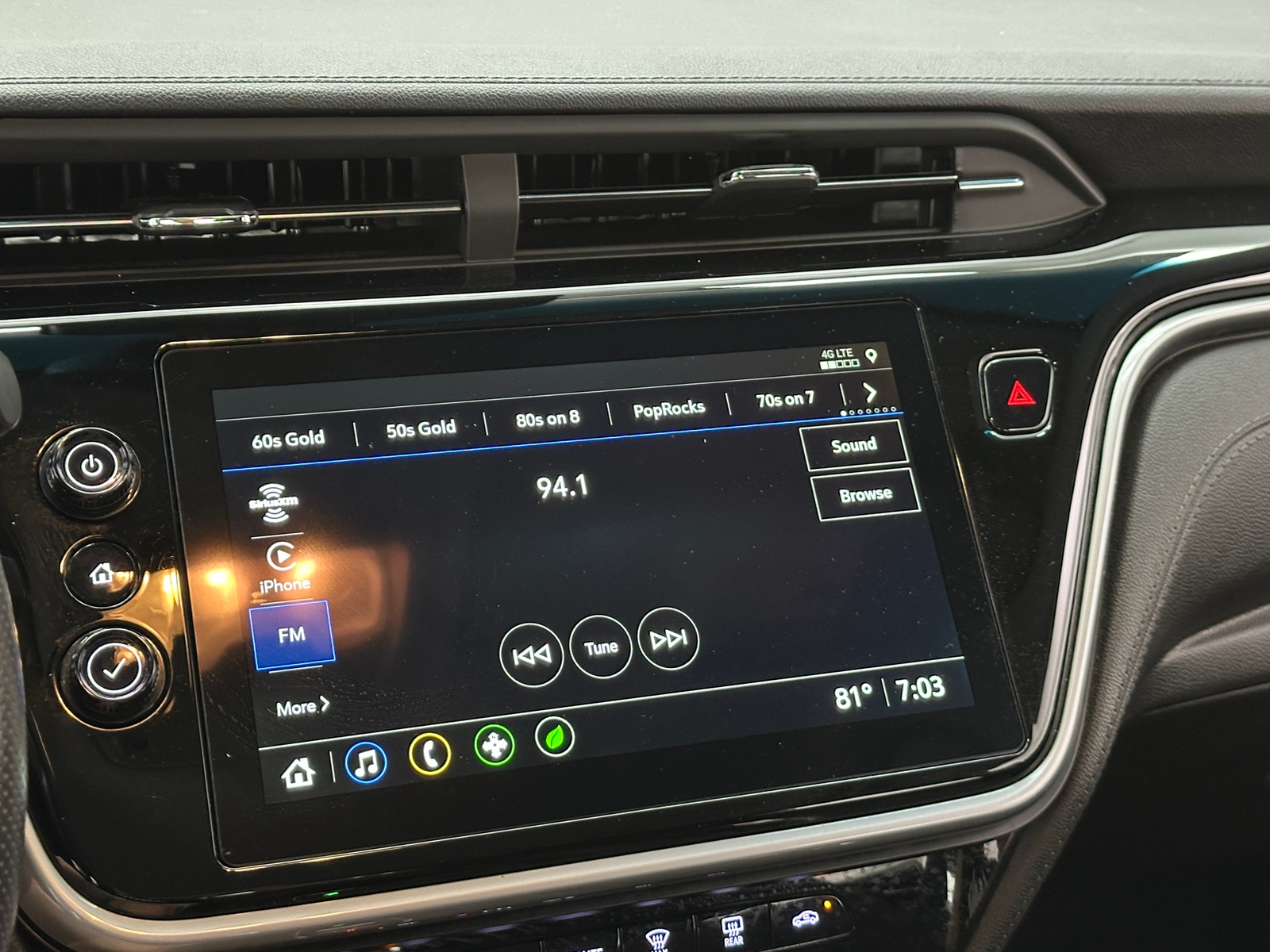 Thumbnail: 2023 Chevrolet Bolt EV - 4