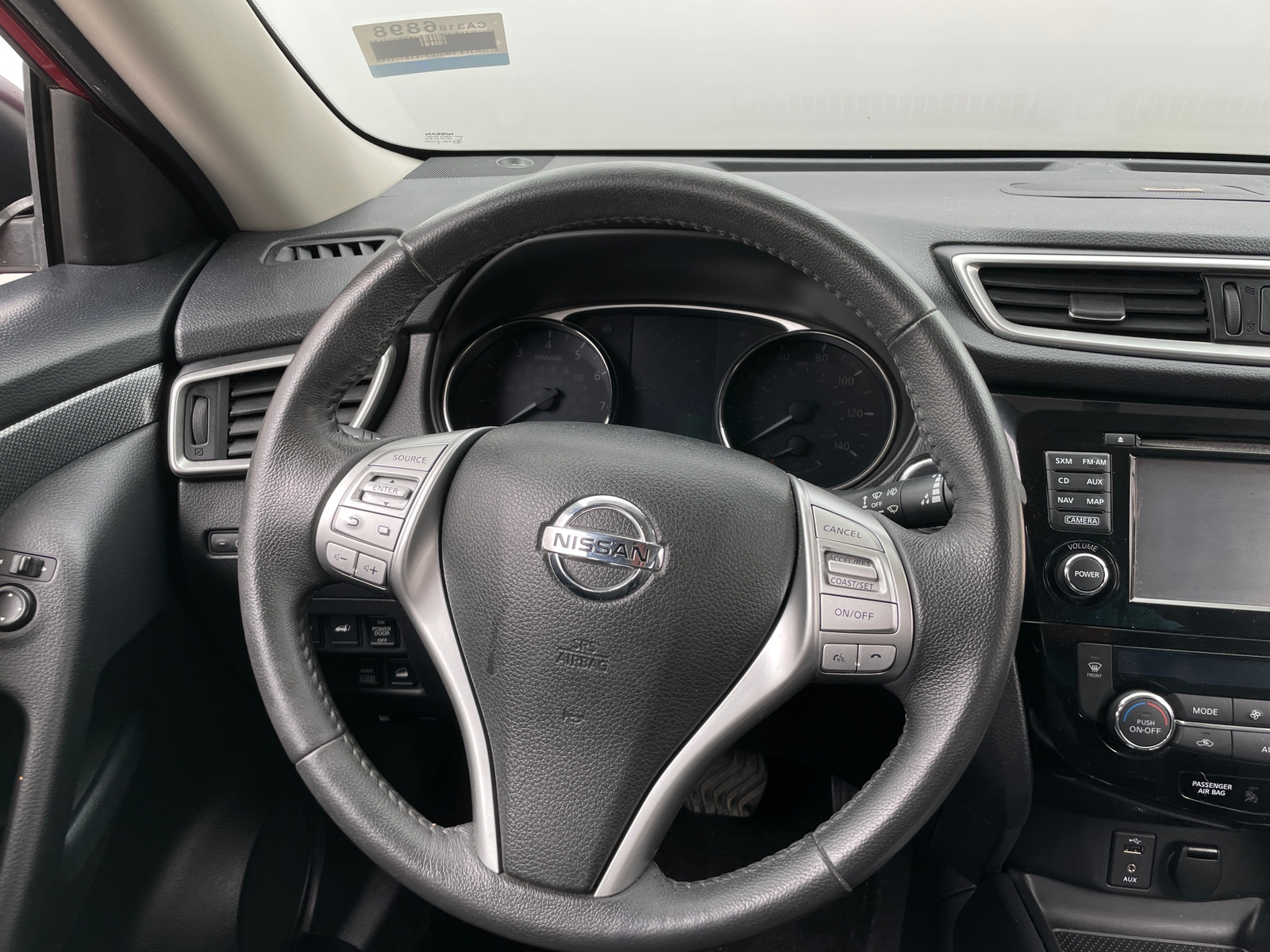 Thumbnail: 2016 Nissan Rogue - 4