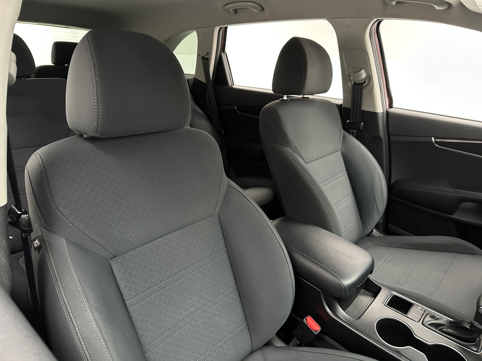 Thumbnail: 2019 Kia Sorento - 2