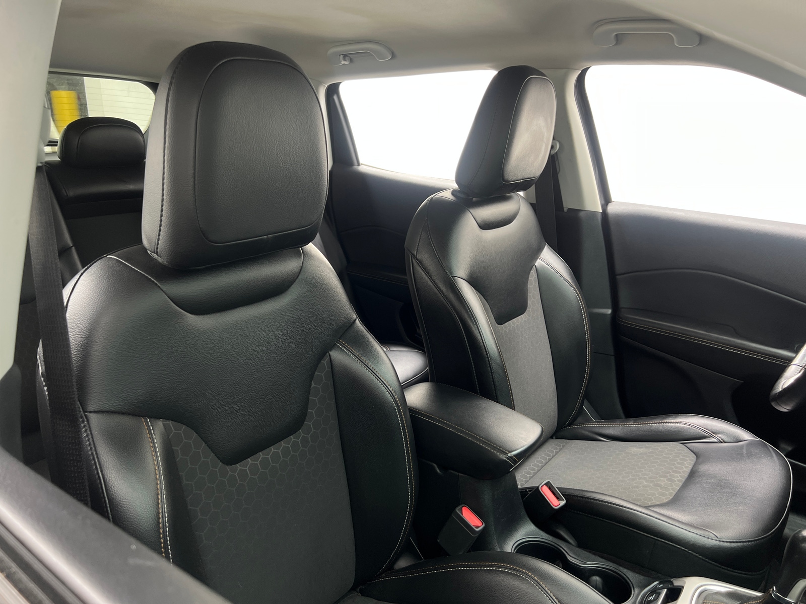 Thumbnail: 2018 Jeep Compass - 2