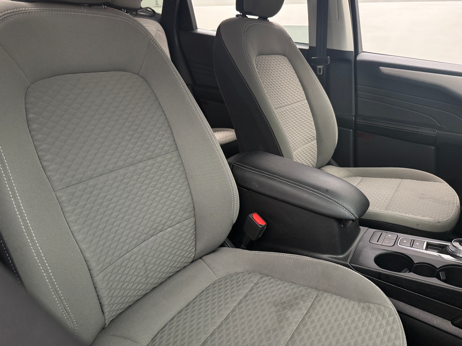 Thumbnail: 2022 Ford Escape - 2