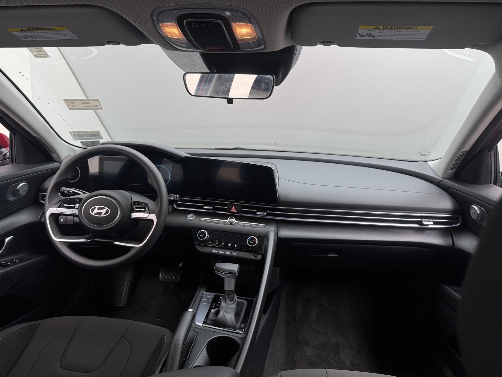 Thumbnail: 2024 Hyundai Elantra - 3