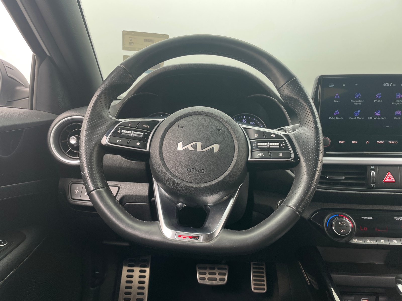 Thumbnail: 2024 Kia Forte - 5