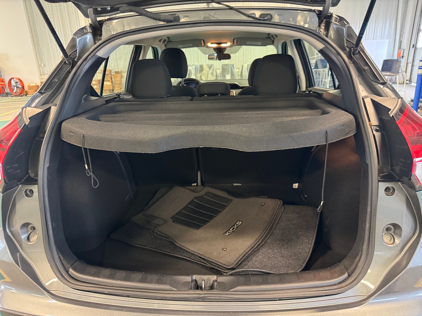 Thumbnail: 2021 Nissan Kicks - 7
