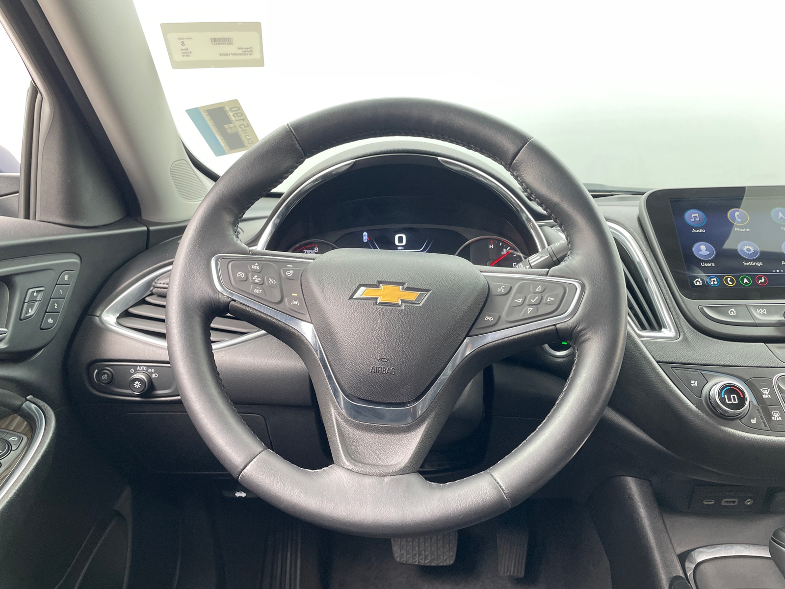 Thumbnail: 2019 Chevrolet Malibu - 4