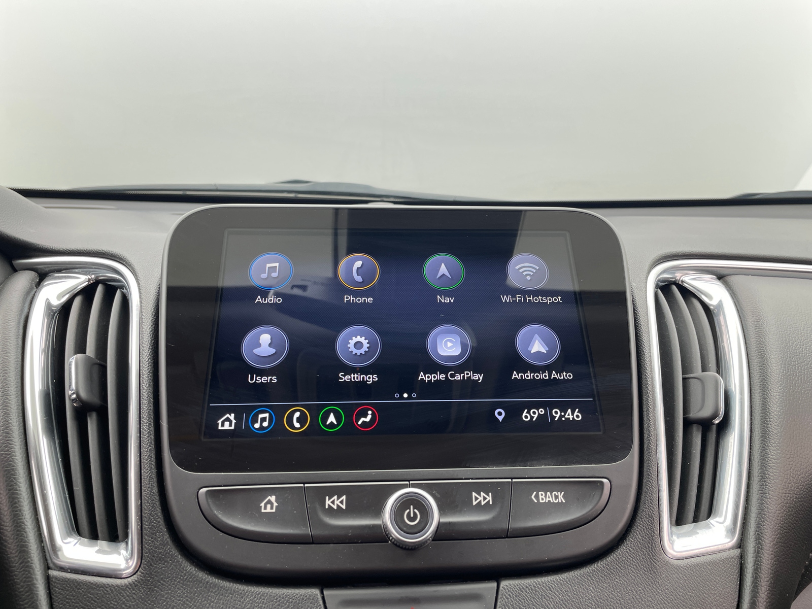 Thumbnail: 2019 Chevrolet Malibu - 3