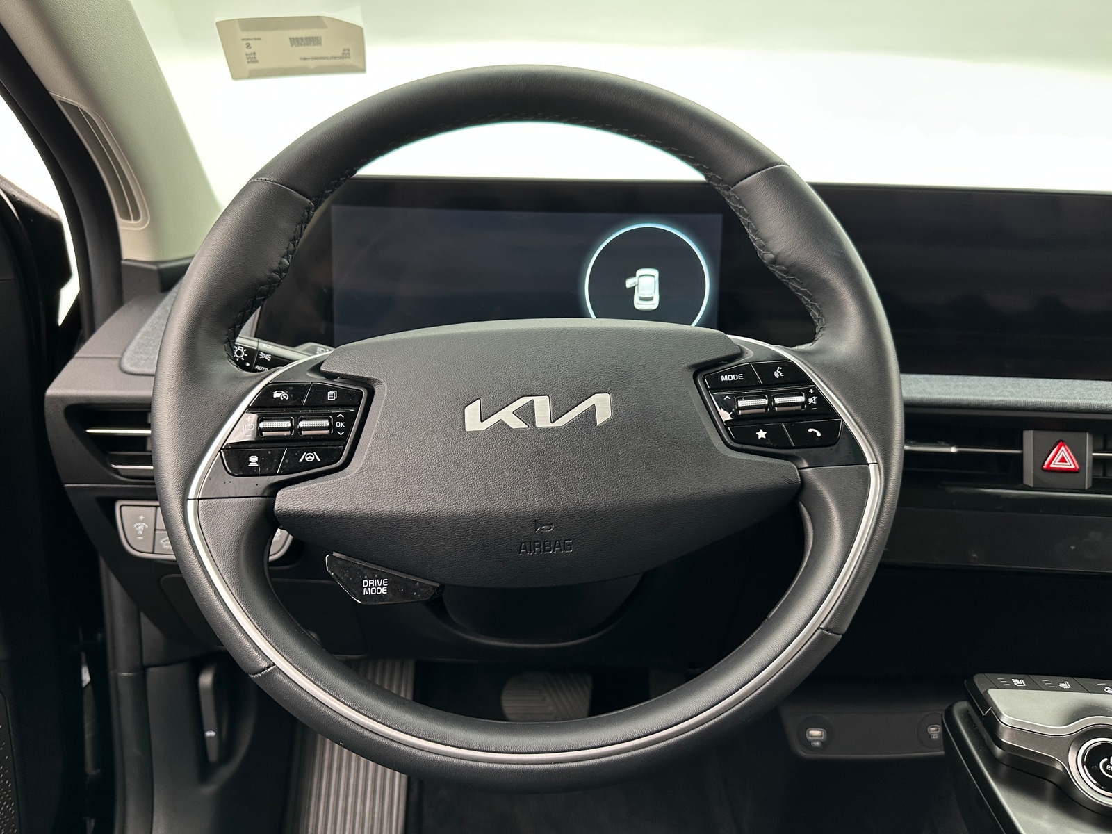Thumbnail: 2024 Kia EV6 - 5