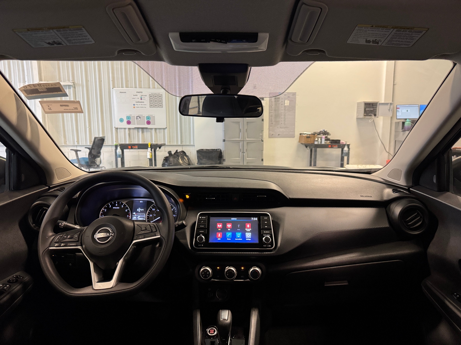 Thumbnail: 2022 Nissan Kicks - 3