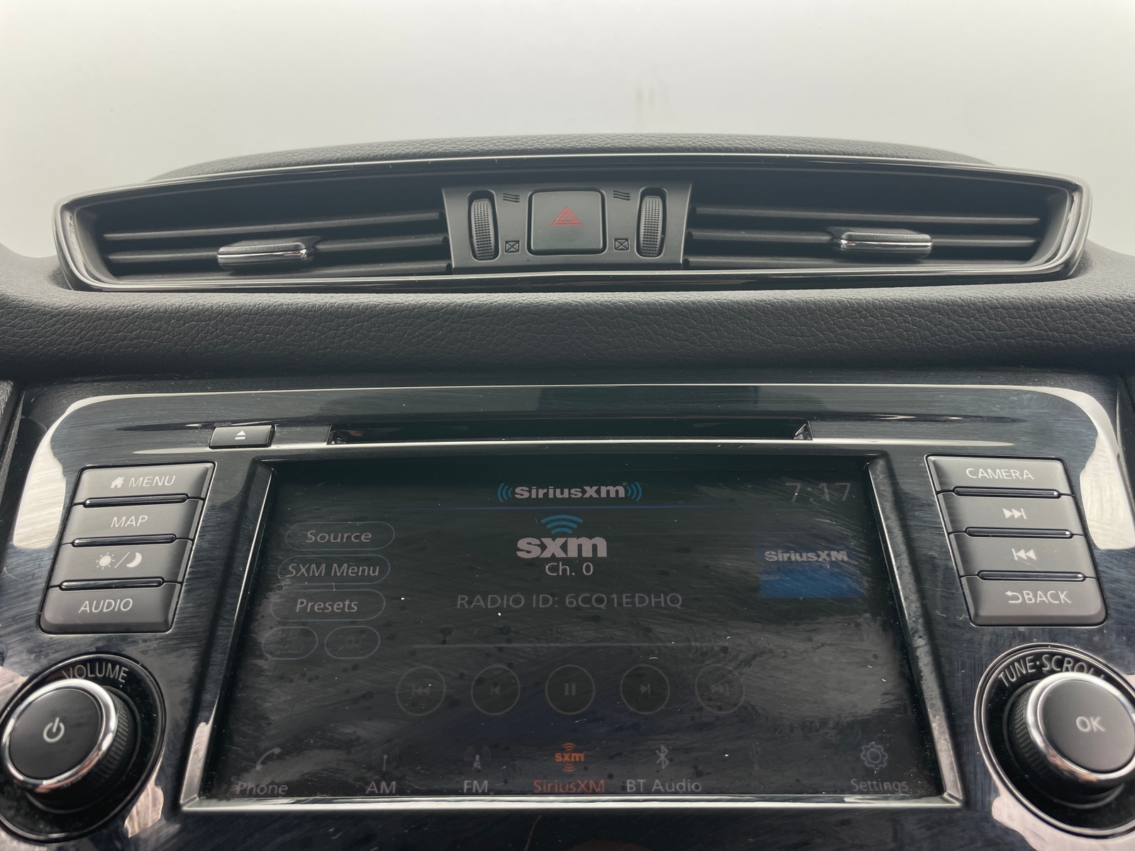 Thumbnail: 2020 Nissan Rogue - 4