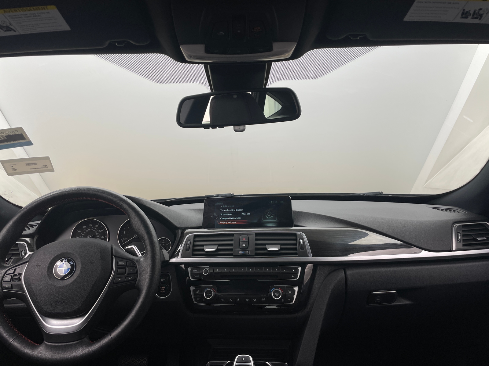 Thumbnail: 2017 BMW 3 Series - 2