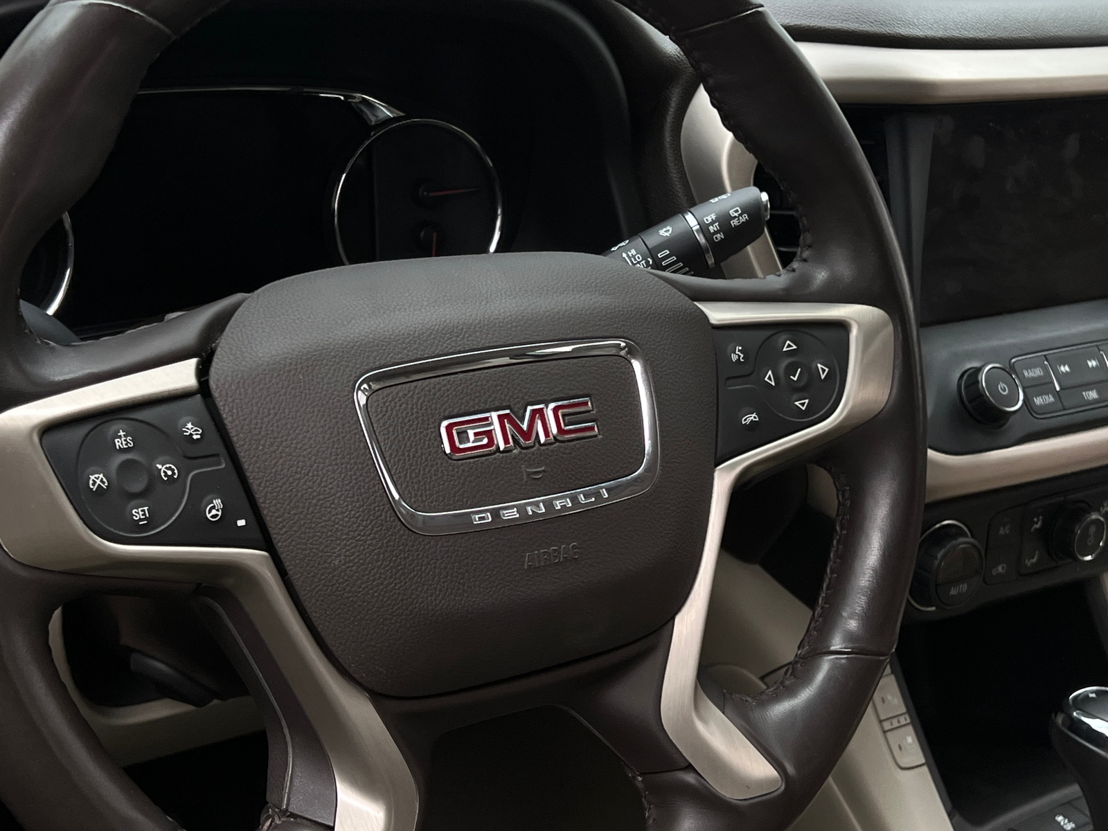 Thumbnail: 2019 GMC Acadia - 5