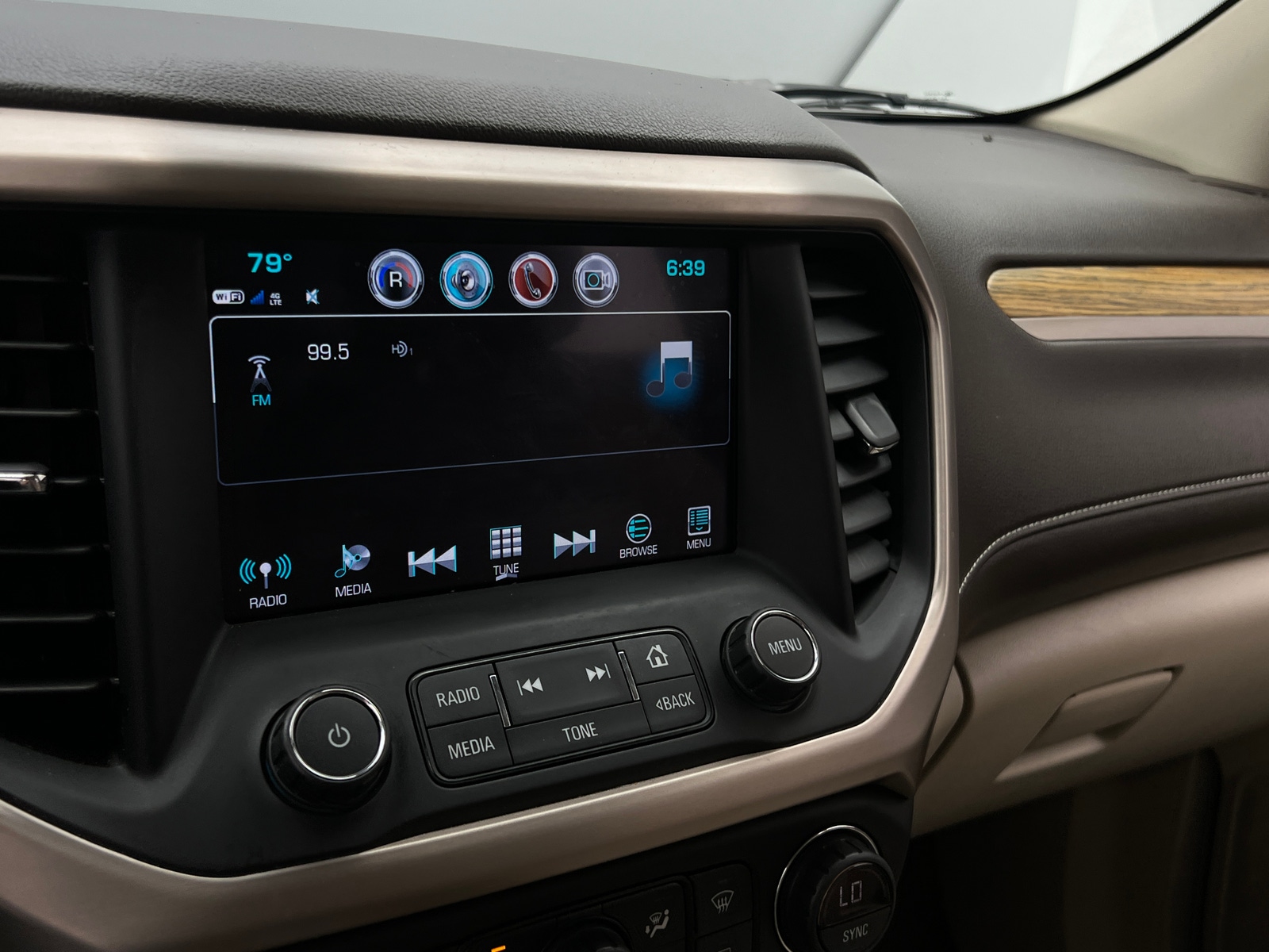 Thumbnail: 2019 GMC Acadia - 4