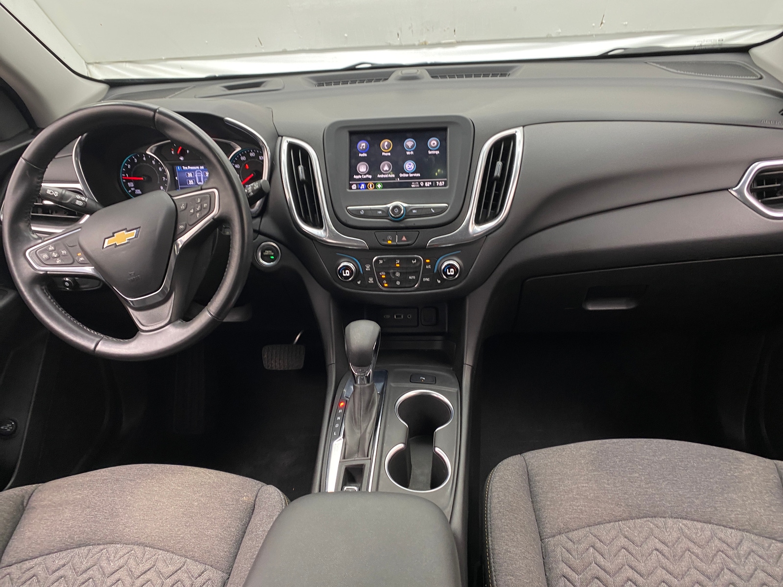 Thumbnail: 2022 Chevrolet Equinox - 3