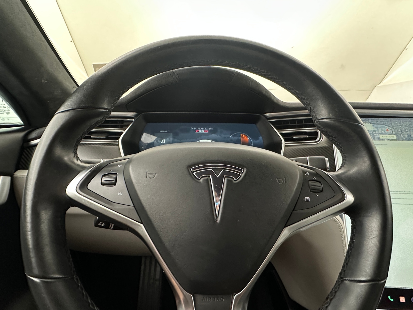 Thumbnail: 2016 Tesla Model S - 4