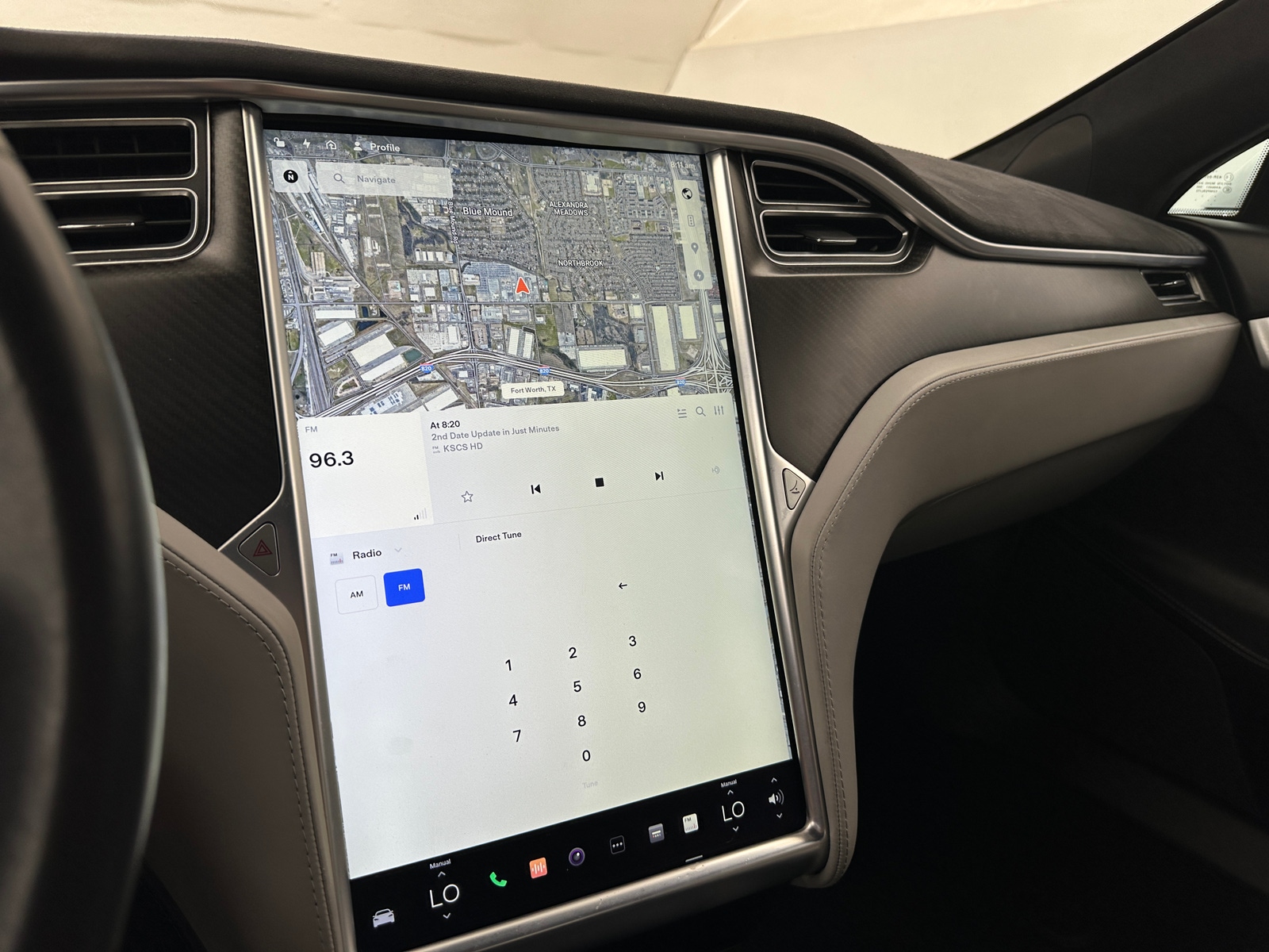 Thumbnail: 2016 Tesla Model S - 3