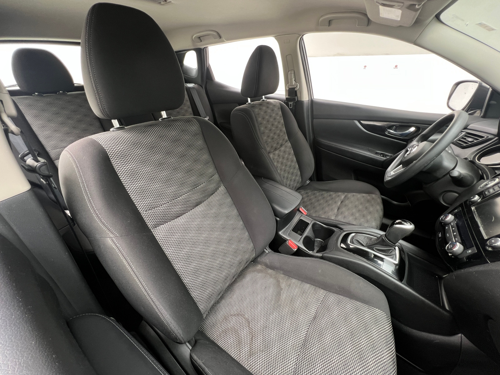 Thumbnail: 2019 Nissan Rogue Sport - 2