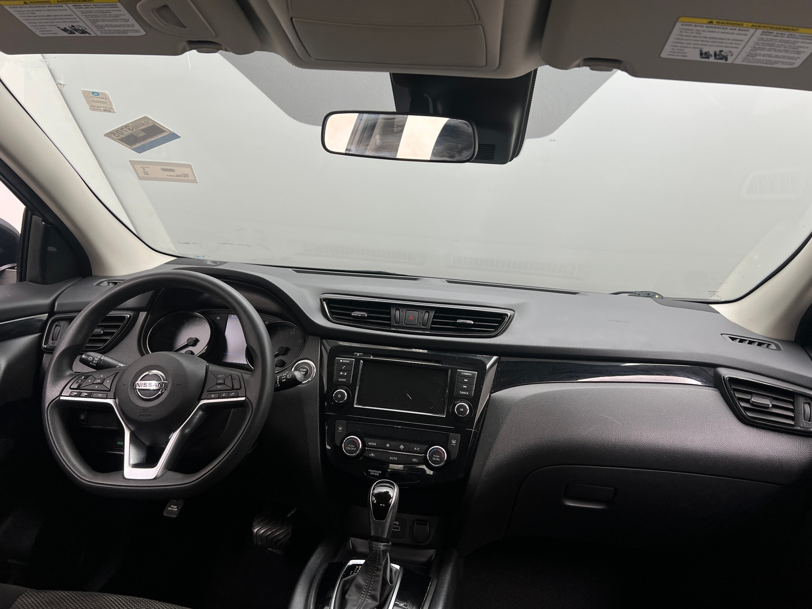Thumbnail: 2019 Nissan Rogue Sport - 3