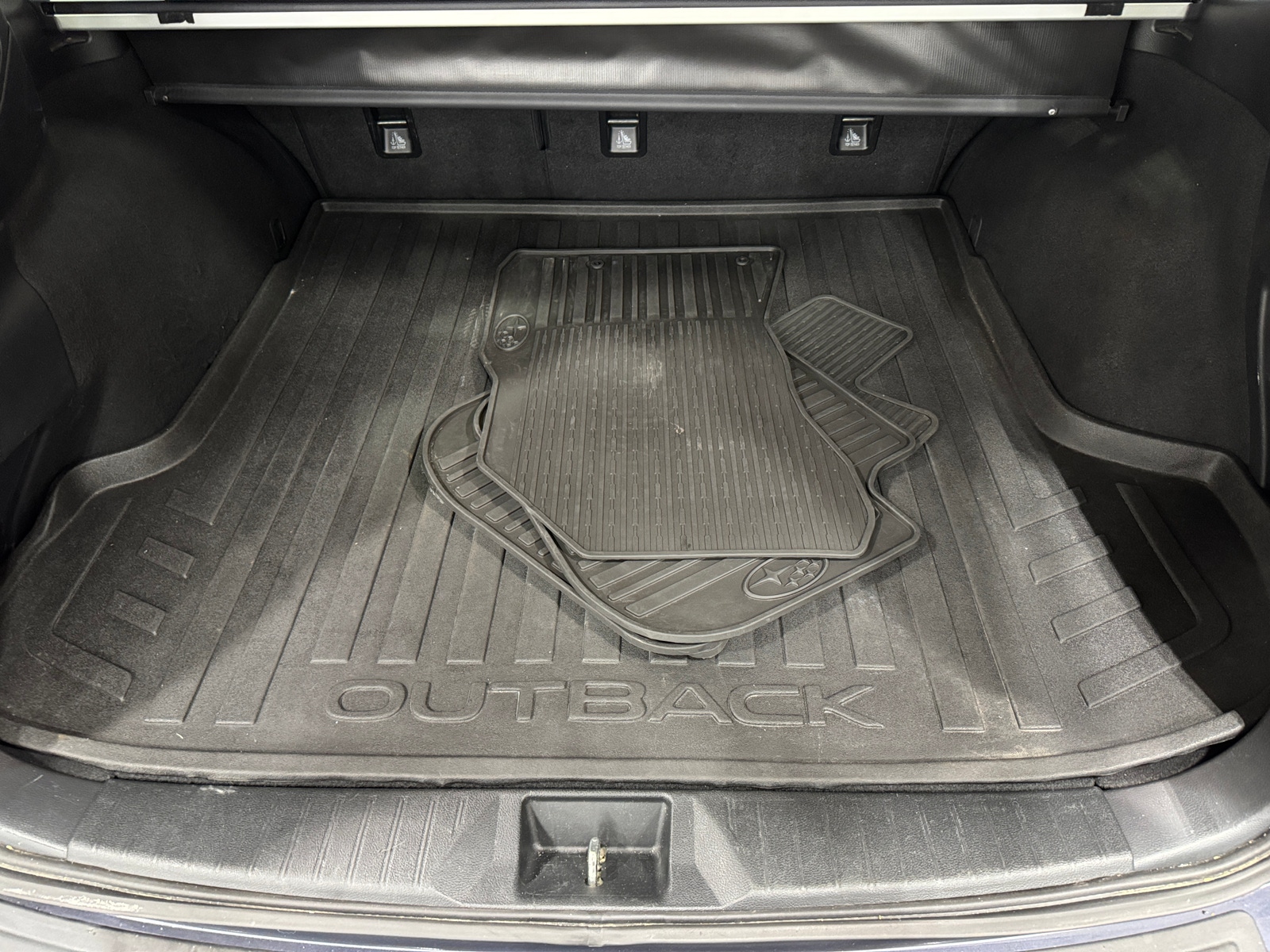 Thumbnail: 2017 Subaru Outback - 7
