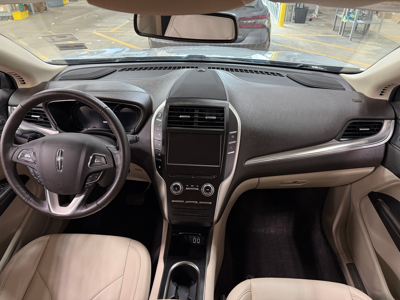 Thumbnail: 2018 Lincoln MKC - 3