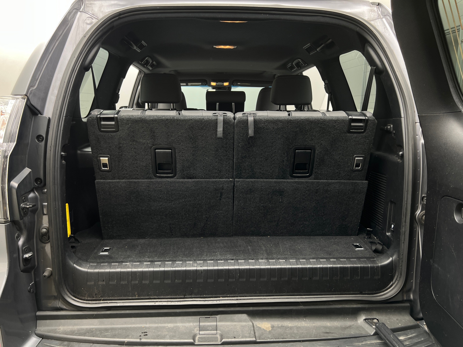 Thumbnail: 2021 Lexus GX - 6