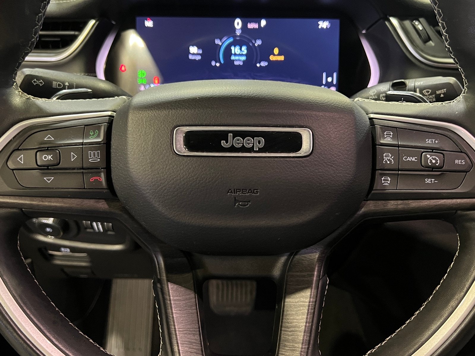 Thumbnail: 2021 Jeep Grand Cherokee L - 4