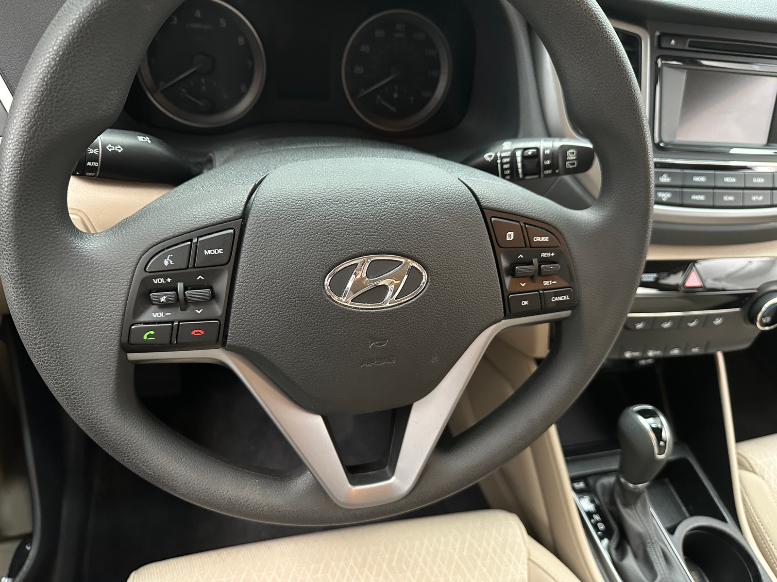Thumbnail: 2016 Hyundai Tucson - 5