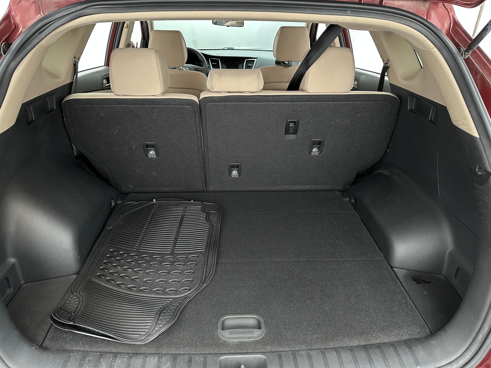 Thumbnail: 2016 Hyundai Tucson - 7