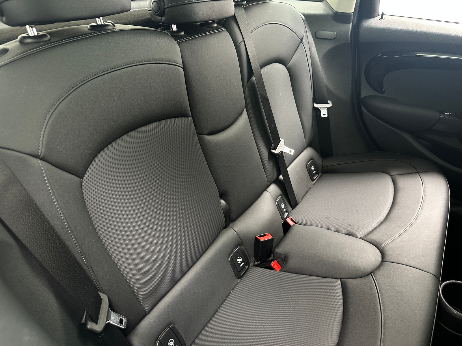 Thumbnail: 2021 MINI Cooper Hardtop - 5
