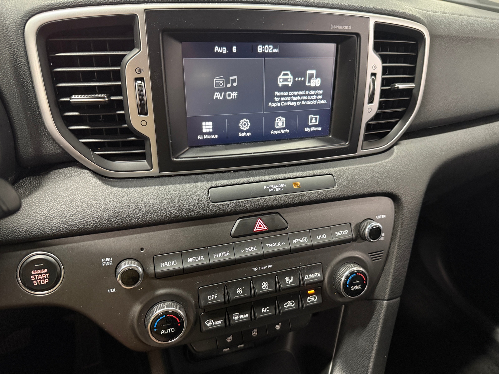 Thumbnail: 2017 Kia Sportage - 3