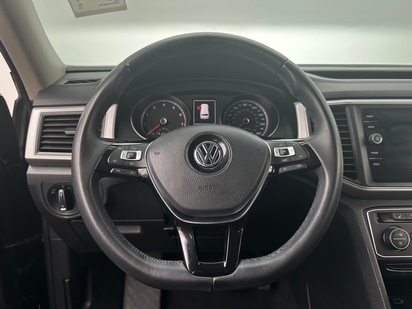 Thumbnail: 2019 Volkswagen Atlas - 4