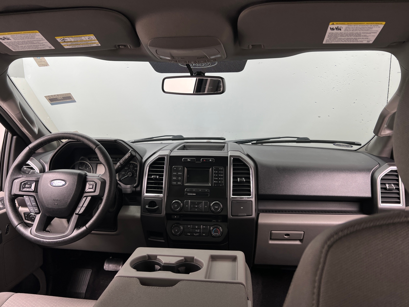 Thumbnail: 2015 Ford Econoline - 3