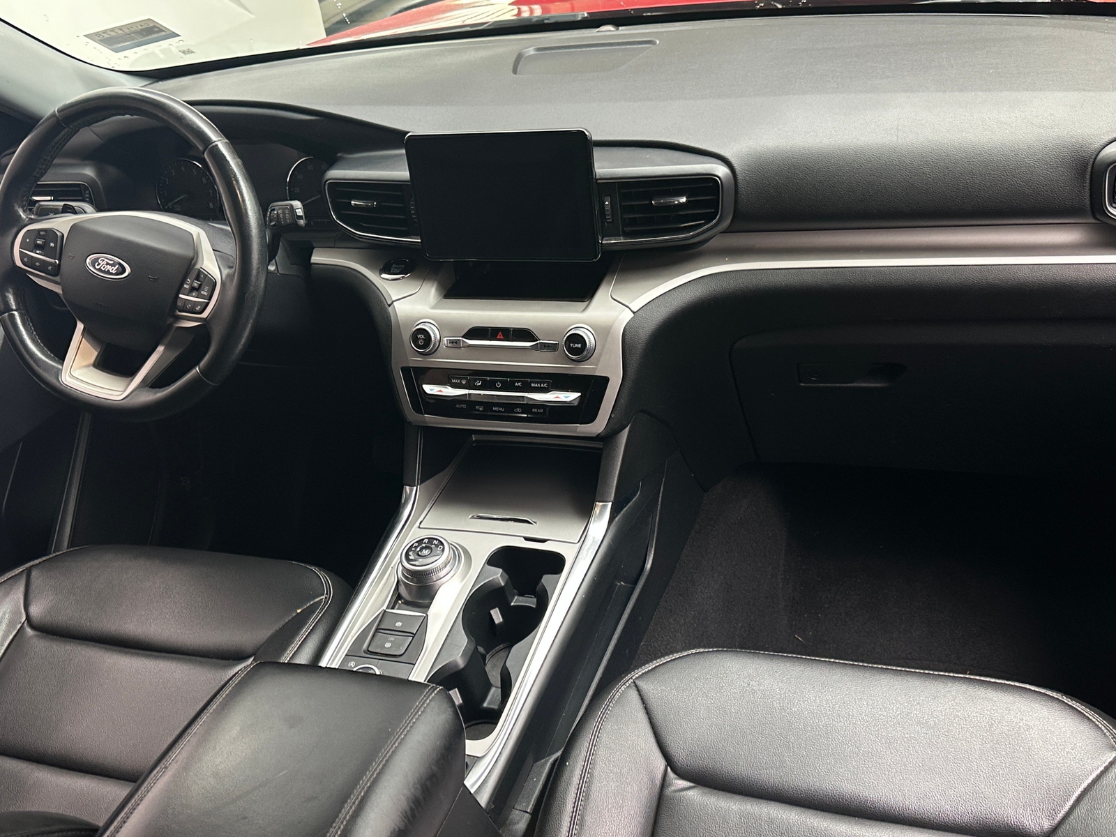 Thumbnail: 2020 Ford Explorer - 3
