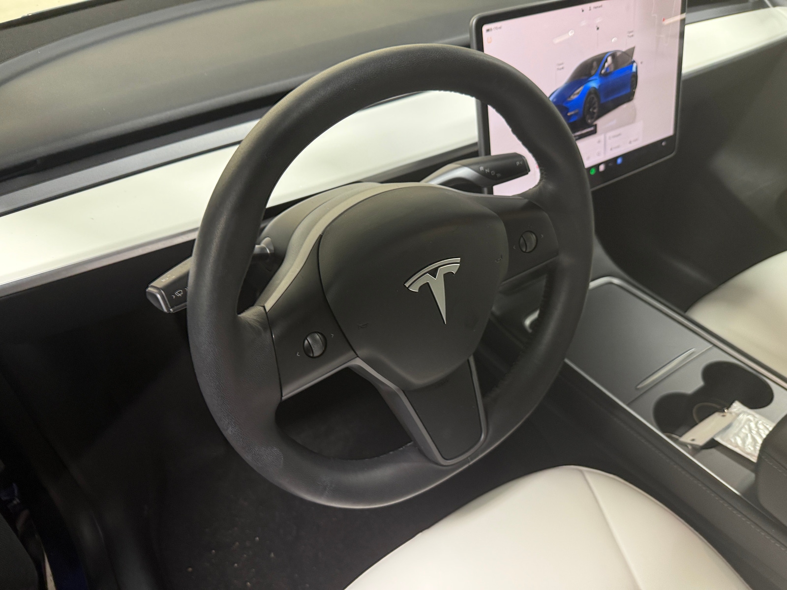 Thumbnail: 2023 Tesla Model Y - 4