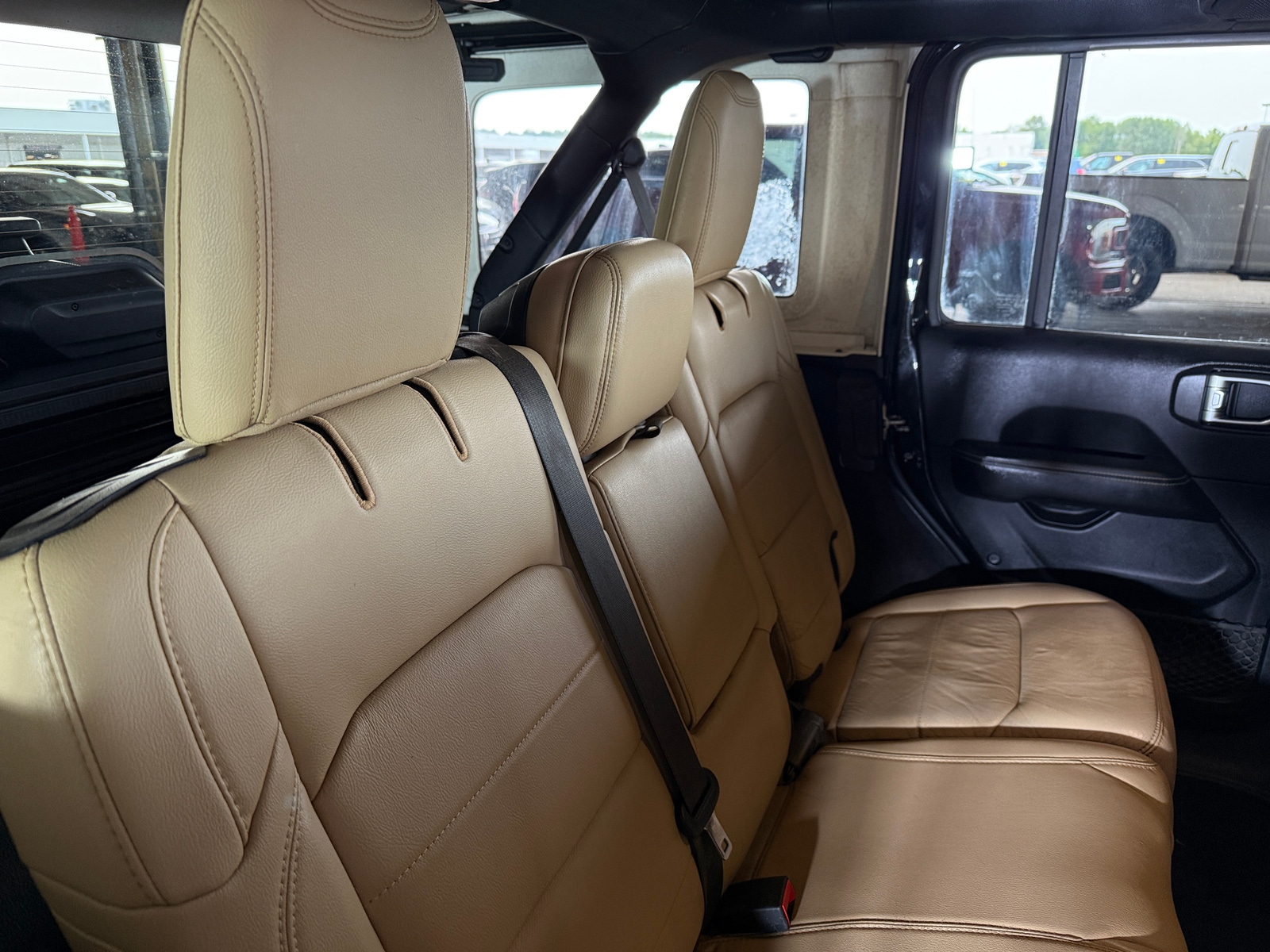 Thumbnail: 2019 Jeep Wrangler - 5