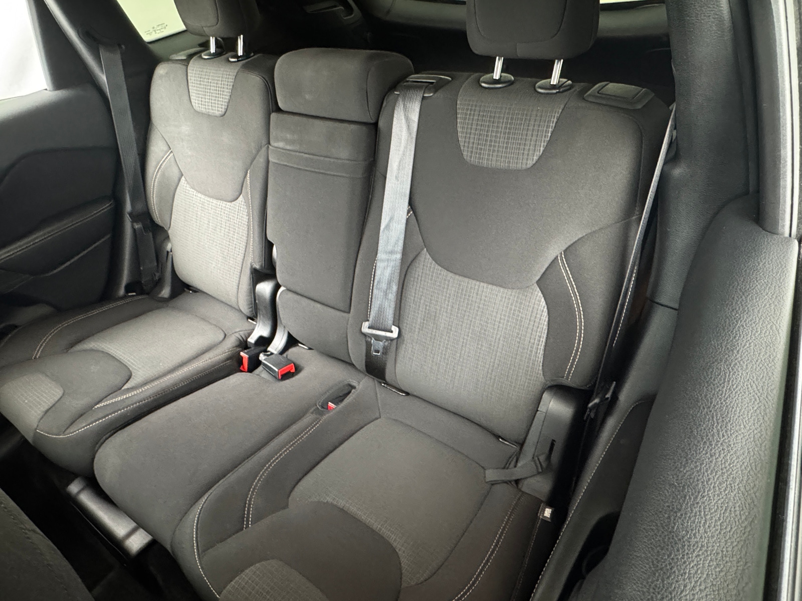 Thumbnail: 2015 Jeep Cherokee - 6