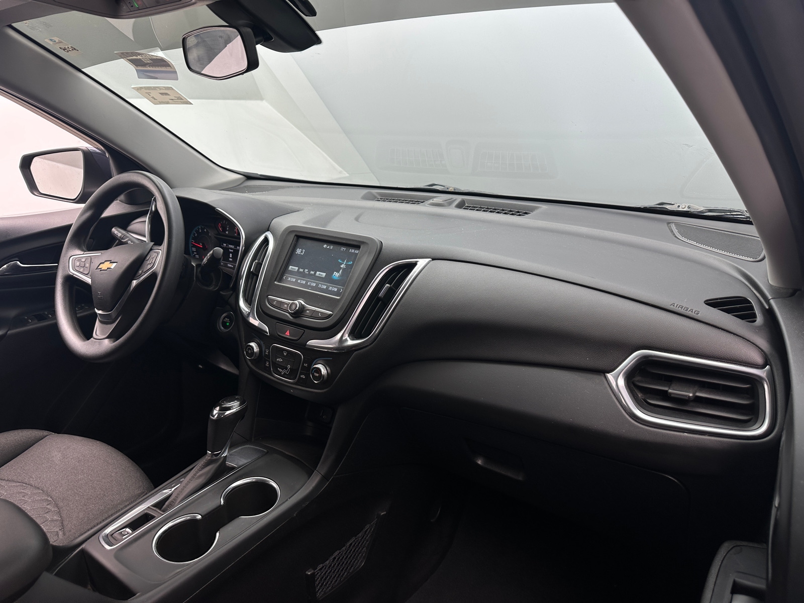 Thumbnail: 2018 Chevrolet Equinox - 3