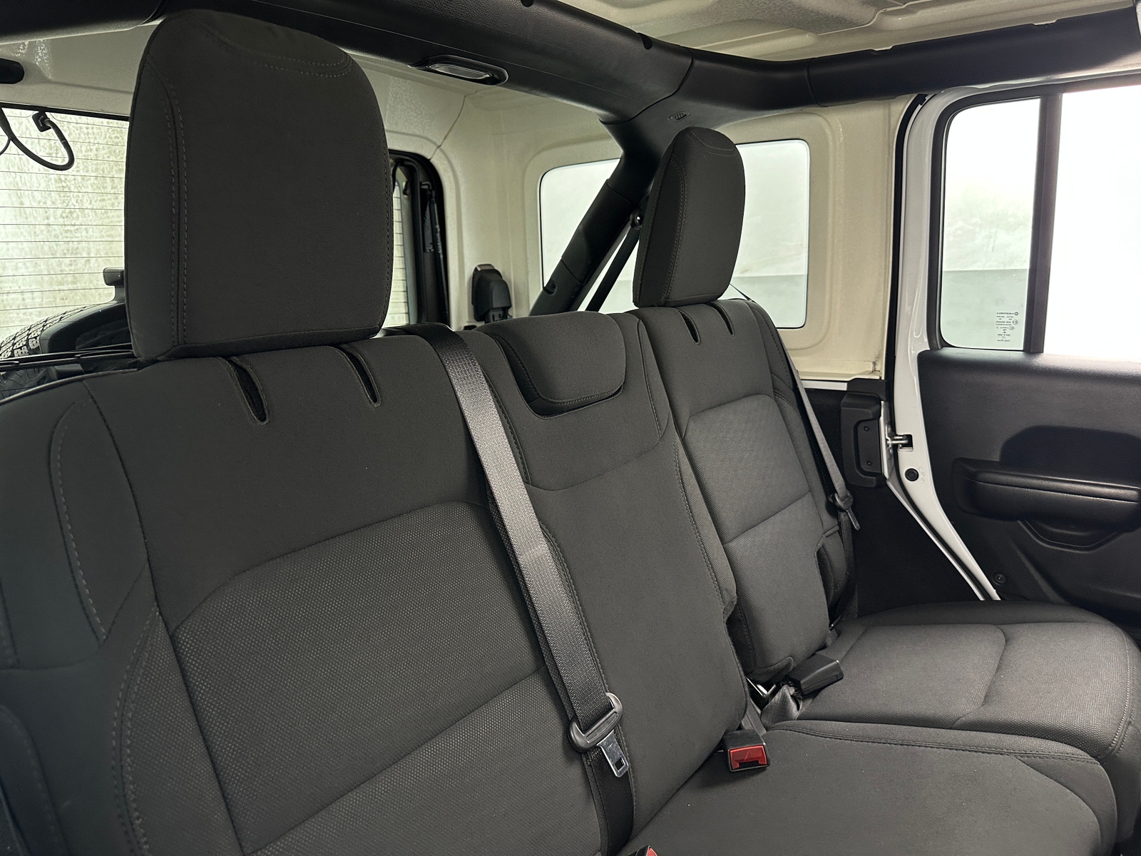 Thumbnail: 2020 Jeep Wrangler - 6