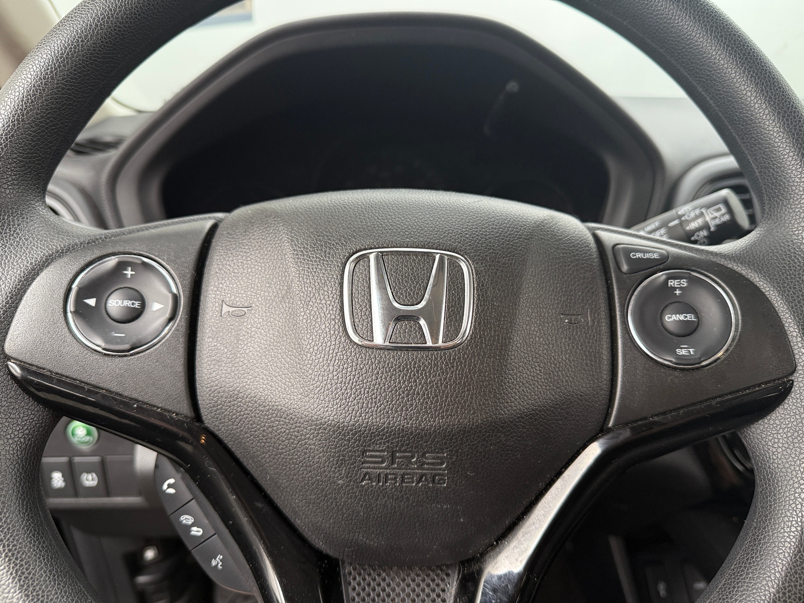 Thumbnail: 2018 Honda HR-V - 5