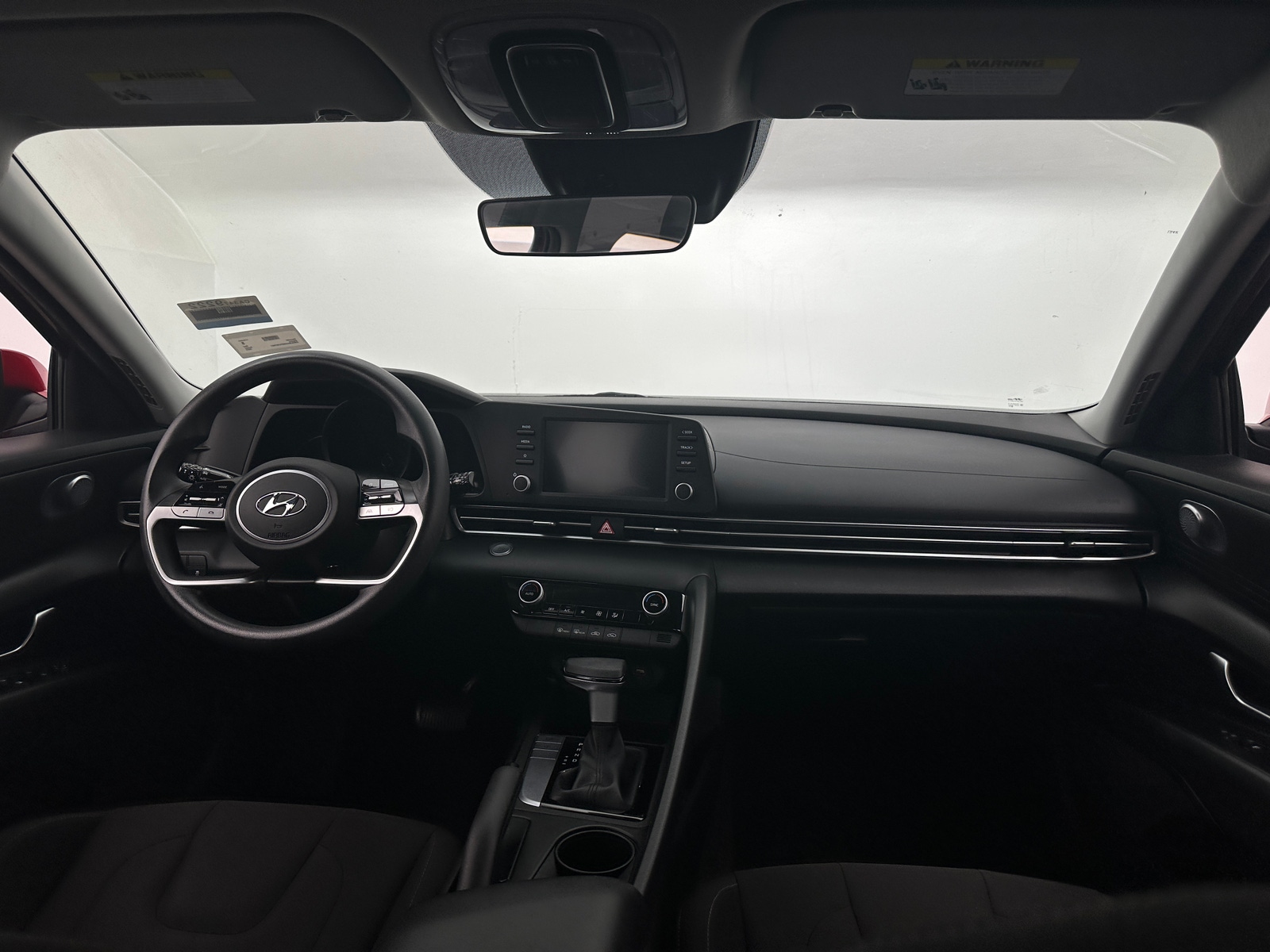 Thumbnail: 2023 Hyundai Elantra - 3