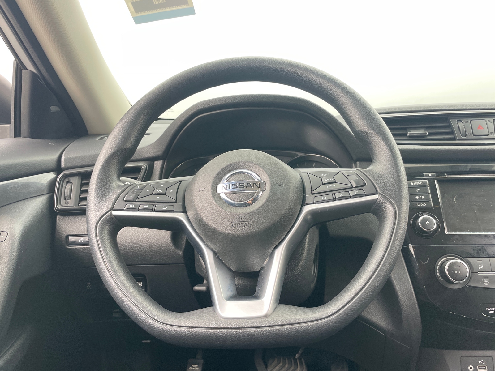 Thumbnail: 2020 Nissan Rogue - 5