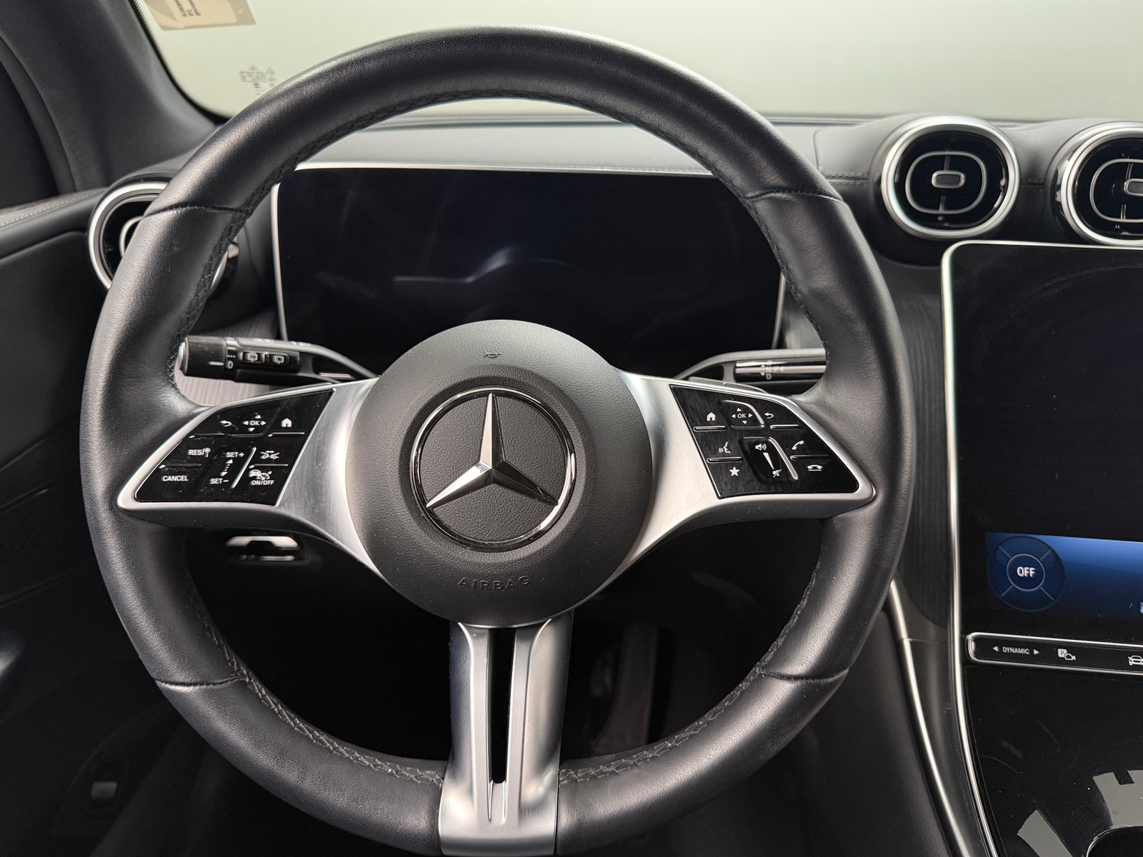 Thumbnail: 2023 Mercedes-Benz GLC - 4