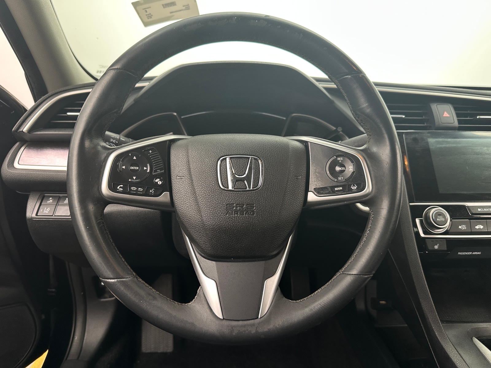 Thumbnail: 2016 Honda Civic - 4