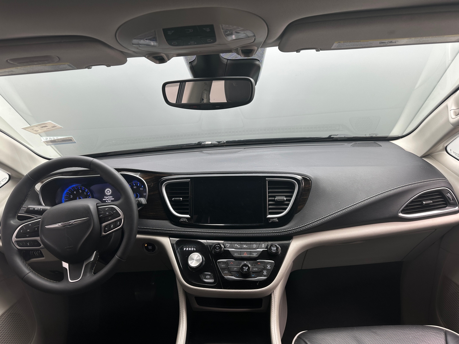 Thumbnail: 2024 Chrysler Pacifica - 2