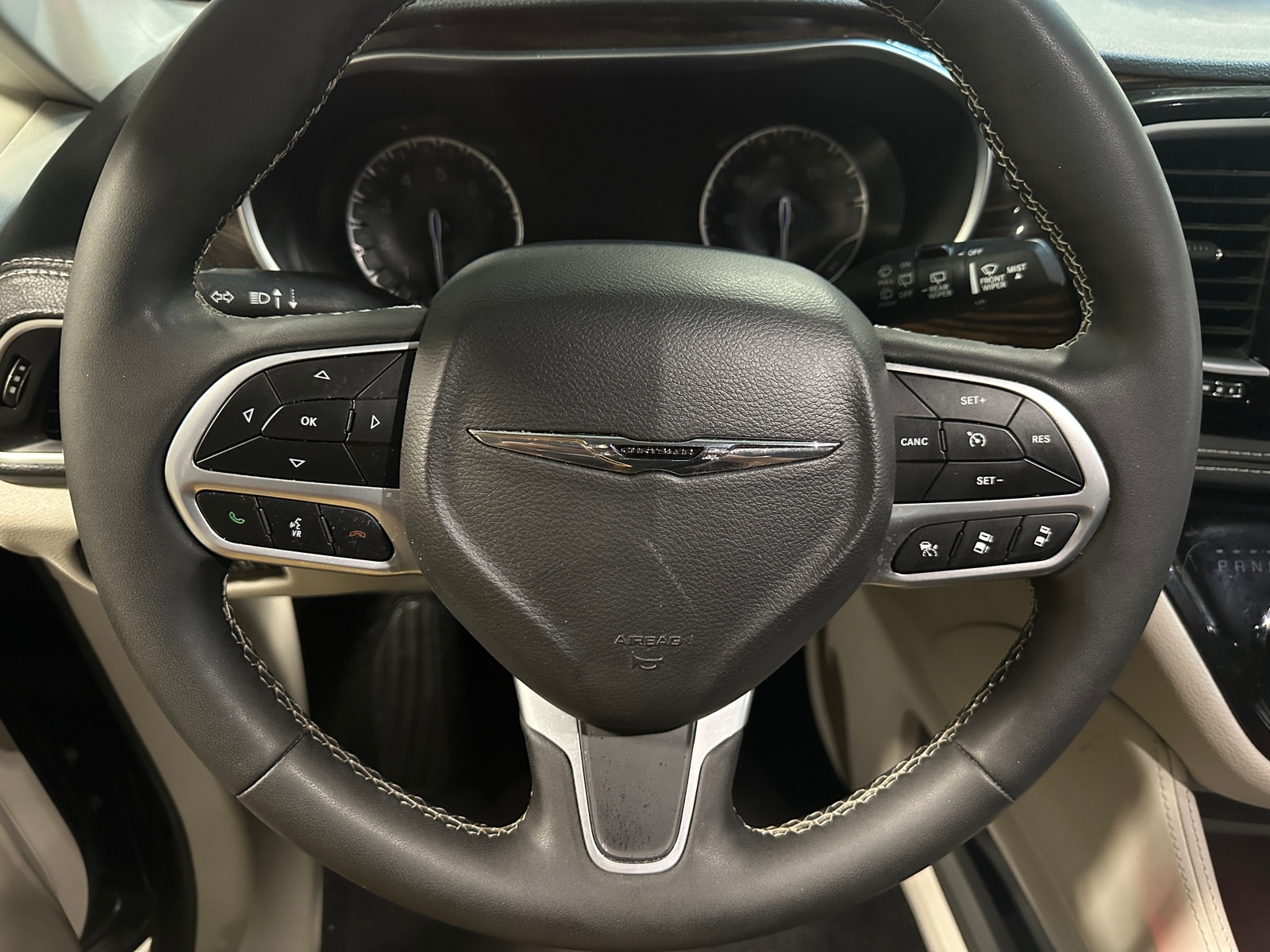 Thumbnail: 2024 Chrysler Pacifica - 4