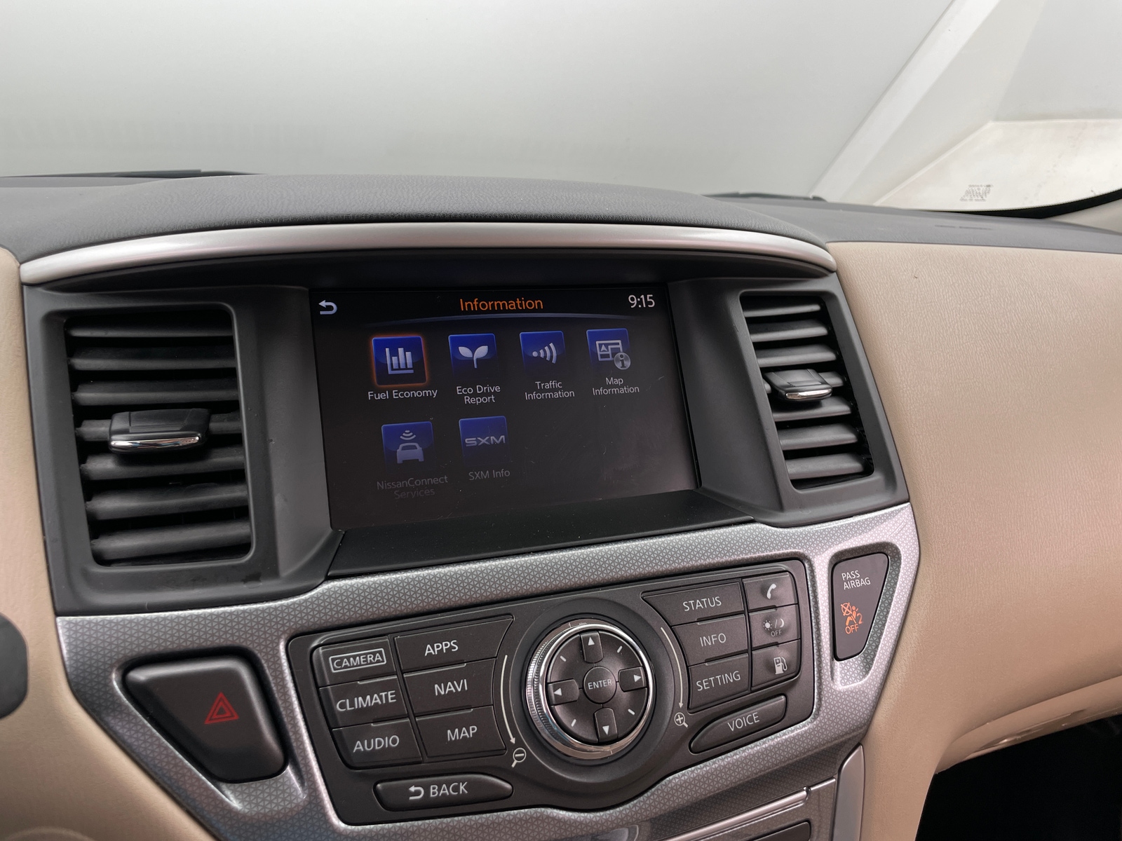 Thumbnail: 2018 Nissan Pathfinder - 3