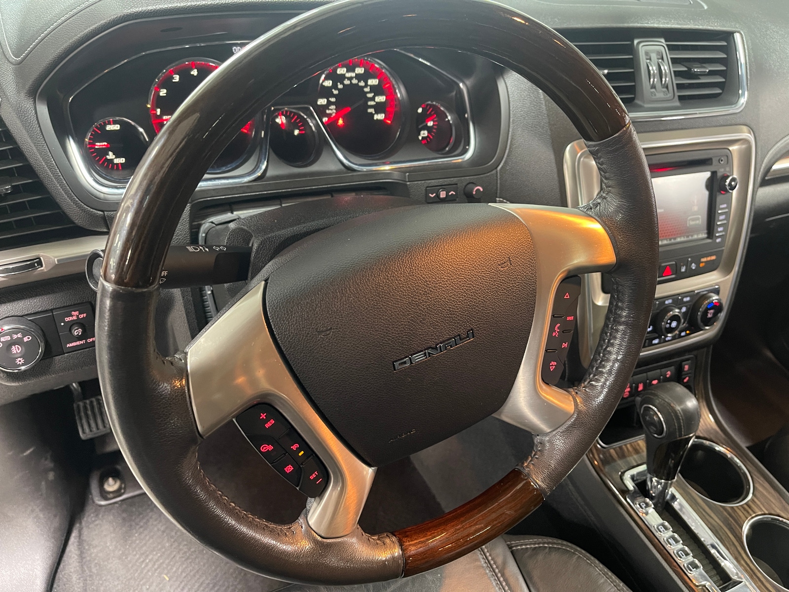 Thumbnail: 2015 GMC Acadia - 4