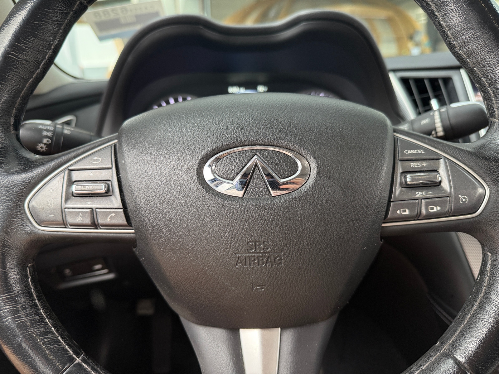 Thumbnail: 2016 INFINITI Q50 - 5