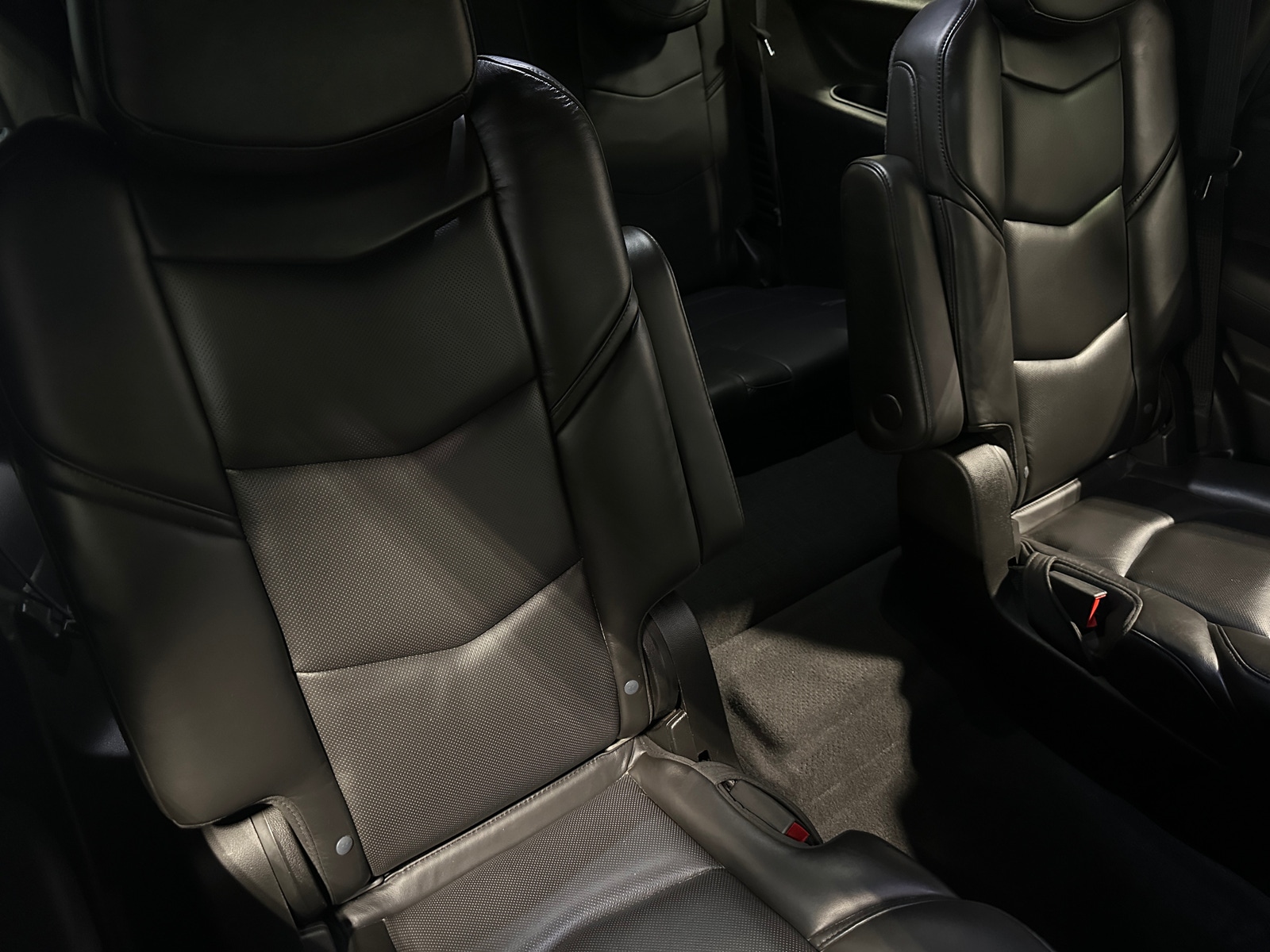 Thumbnail: 2020 Cadillac Escalade - 5