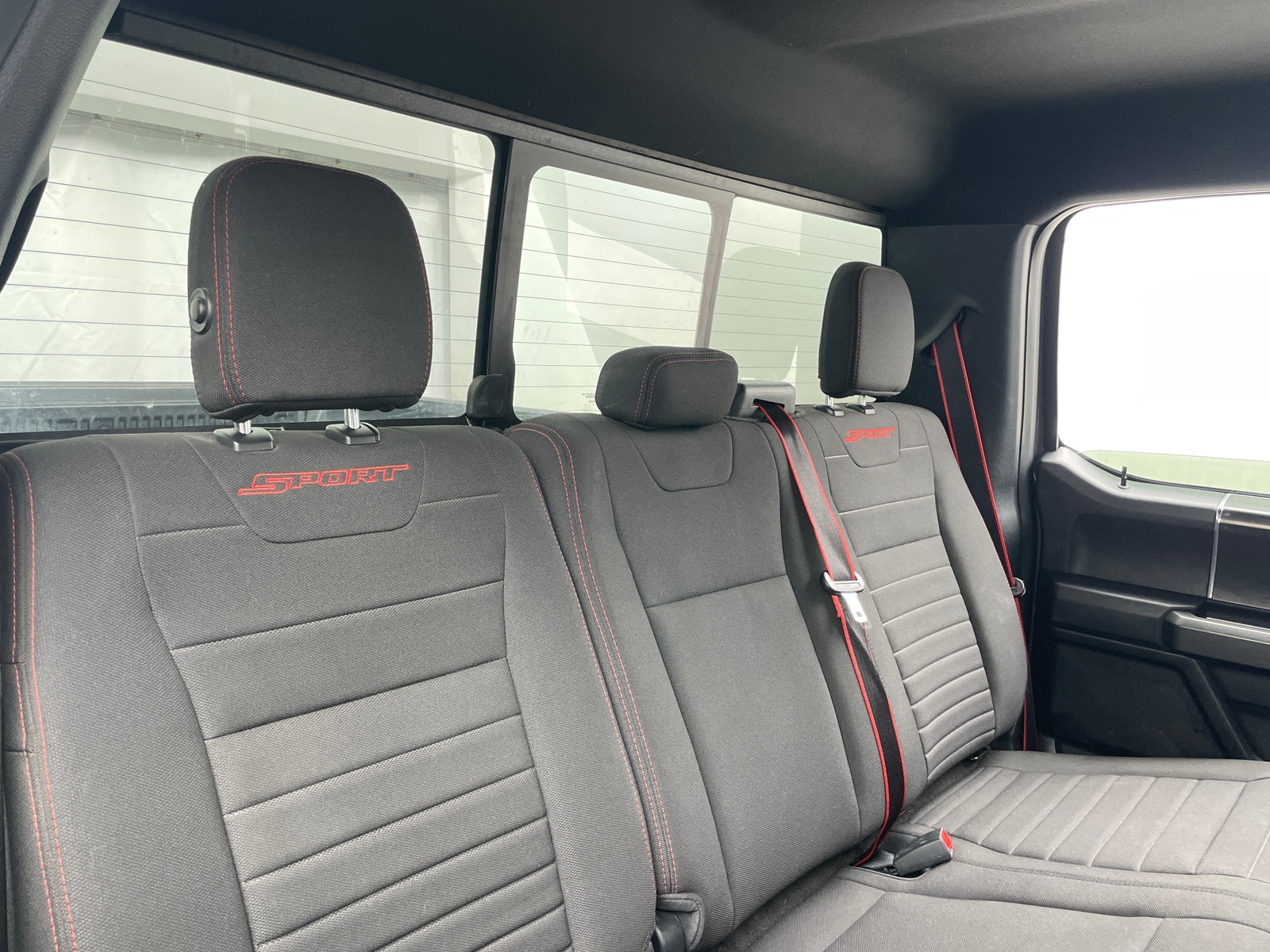 Thumbnail: 2018 Ford Econoline - 6