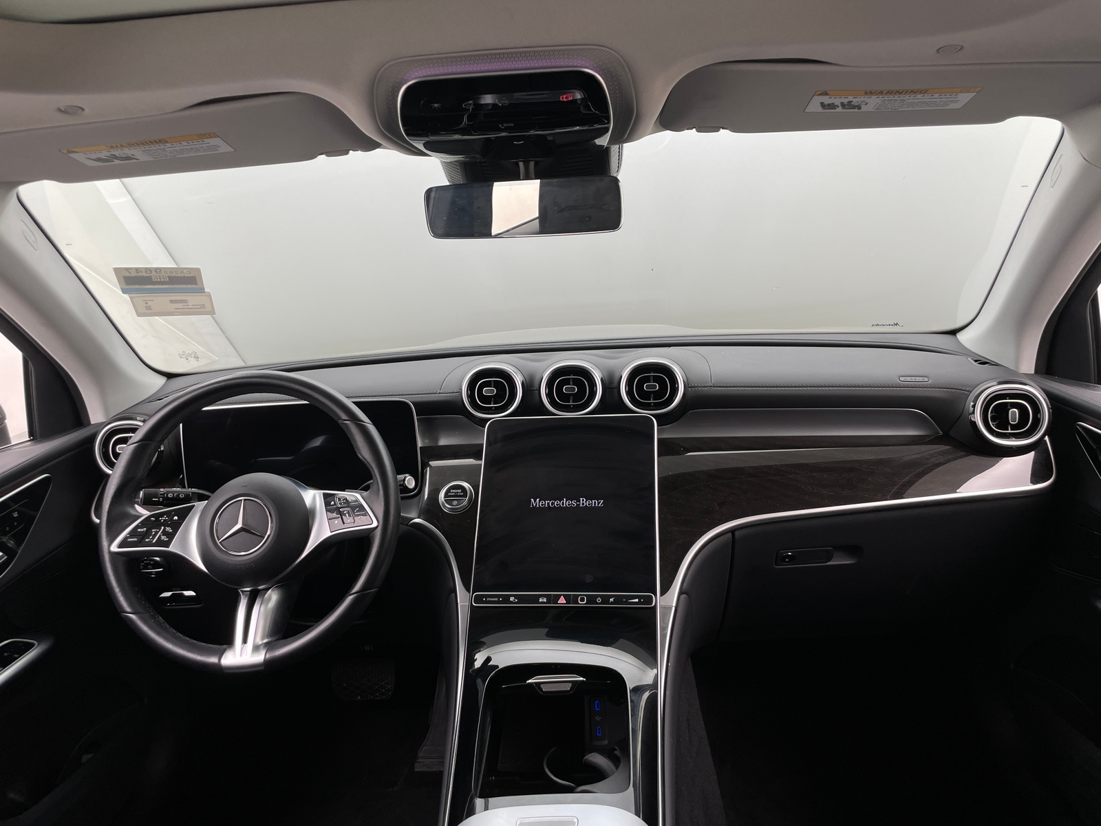 Thumbnail: 2023 Mercedes-Benz GLC - 2